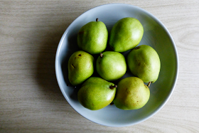 Anjou pears, green pears, pears, fruit, Fiestaware, Fiestaware Millenium Bowl, Pearl Grey Fiestaware Millenium Bowl