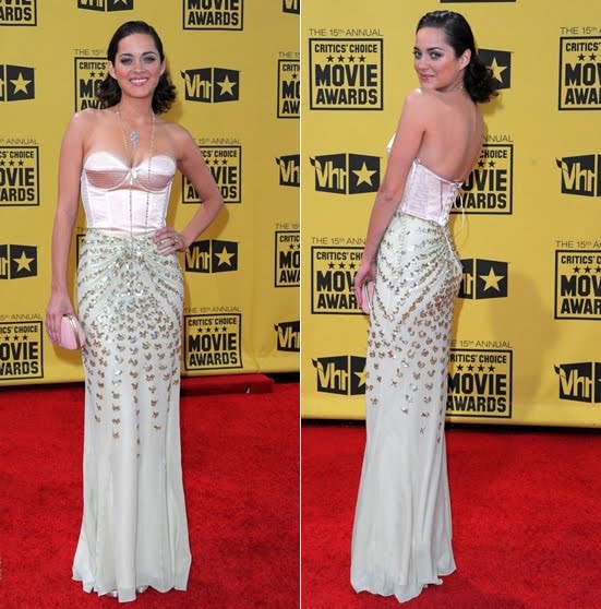 Marion-Cotillard-Dior Dress-Critics Awards+Fashionablyfly.blogspot.com