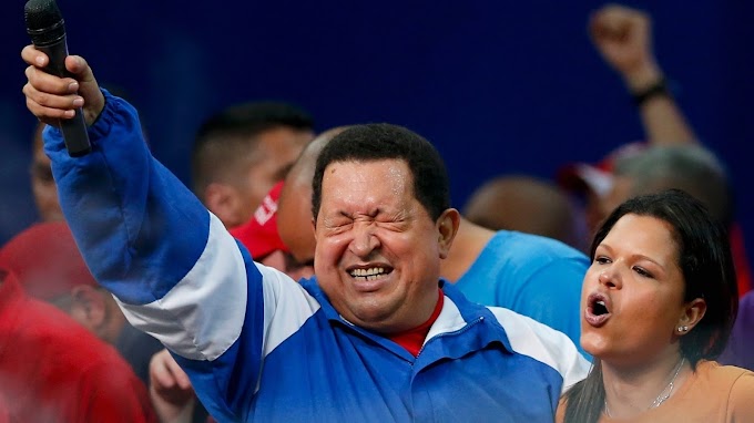 Dois meses após cirurgia, Chávez volta de surpresa à Venezuela 