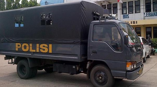 Mobil Truk Polisi 1