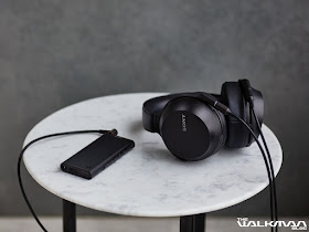 Sony MDR-Z7M2 headphones