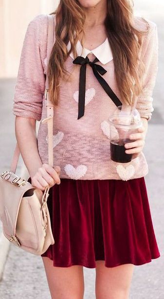 trendy valentines day outfit idea_printed sweater + bag + white shirt + velvet skirt