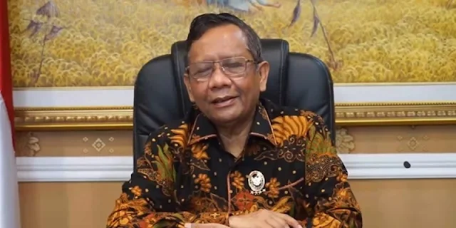 Prof Mahfud Duga Ada Psiko-Hierarkis di Kasus Yosua