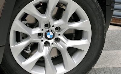 2011 BMW X5 xDrive35i Wheel