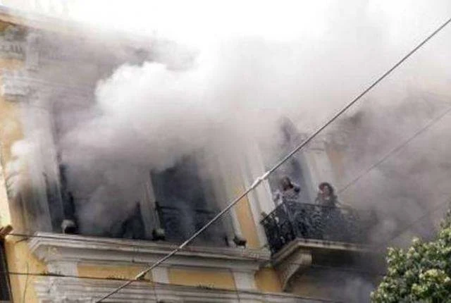 Δολοφονήθηκαν 4 άνθρωποι στο υποκατάστημα της Marfin στη Σταδίου 
