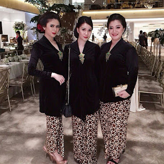 kumpulan inspirasi model kebaya batik modern terbaru