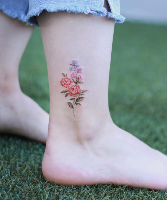 Tatuagens femininas para o tornozelo 