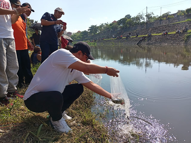    Wakil Walikota Arya Wibawa Buka Lomba Mancing Air Deras  