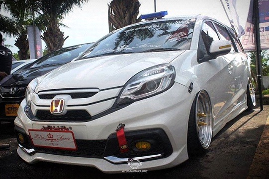 Honda Mobilio Modifikasi Terbaru DEALER RESMI MOBIL 