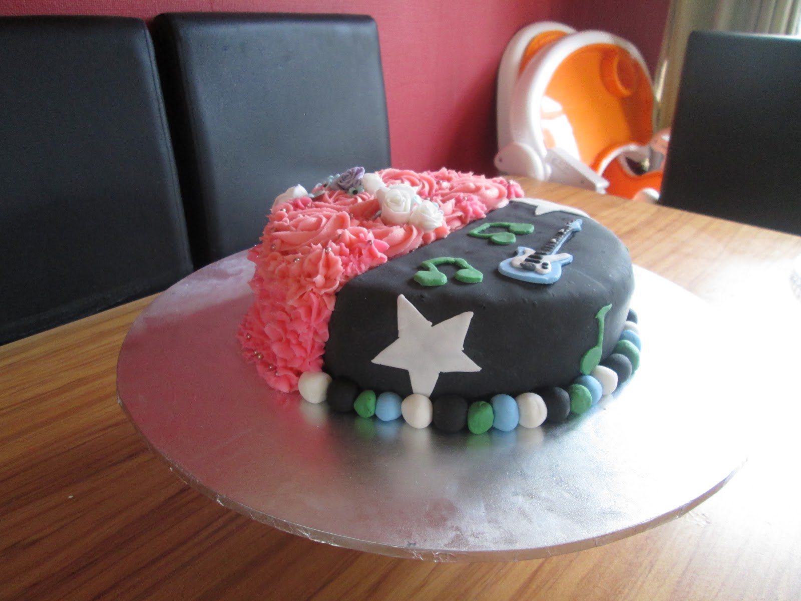 Eva S Cupcakes Half Girl Half Boy Cake