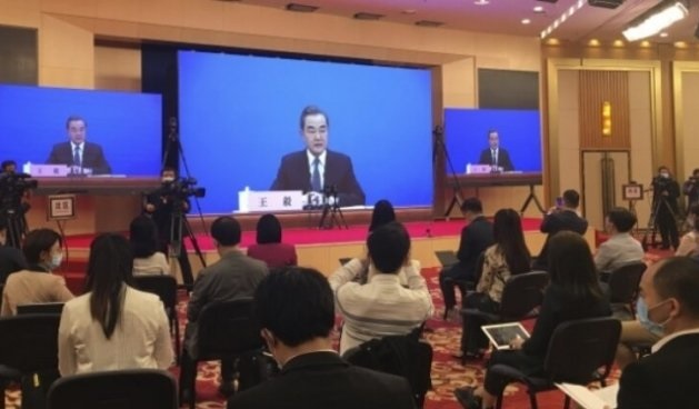  Cina e gli Stati Uniti alla vigilia della guerra fredda, dice il Ministro Wang Yi
