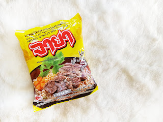 JAYA Instant Beef Flavour Noodles review, Noodle blog, noodles review, top food blog pakistan, top food blog, maliha rao, food bloggers, best food blog, beef instant ramen