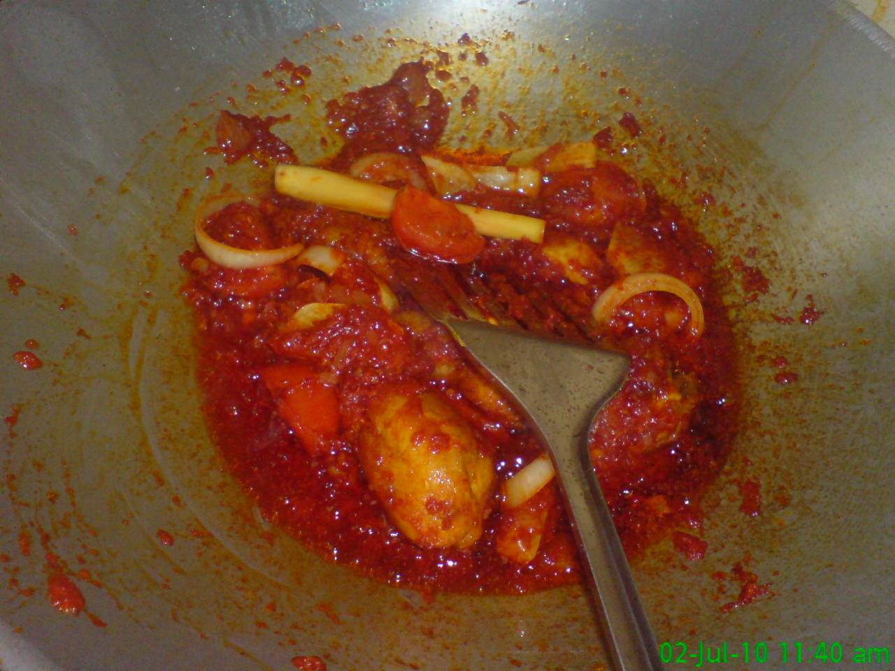 MAS'S FAMILY: Ayam masak merah dan sotong masak hitam