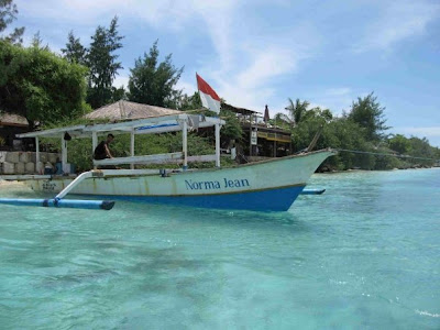 Lombok Wisata on Objek Wisata Gili Atau Pulau Kecil Terawangan Di Kabupaten Lombok