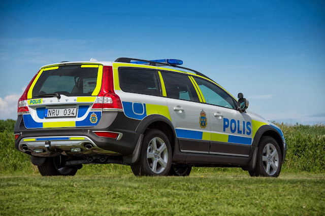 Volvo XC70 Police car liveried by the Swedish police