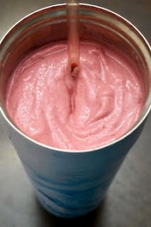 Raspberry Coconut Smoothie: Savory Sweet and Satisfying