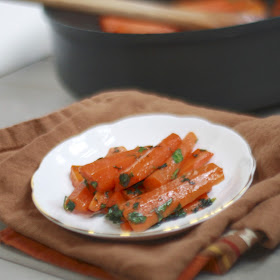 honey-glazed carrots with cilantro