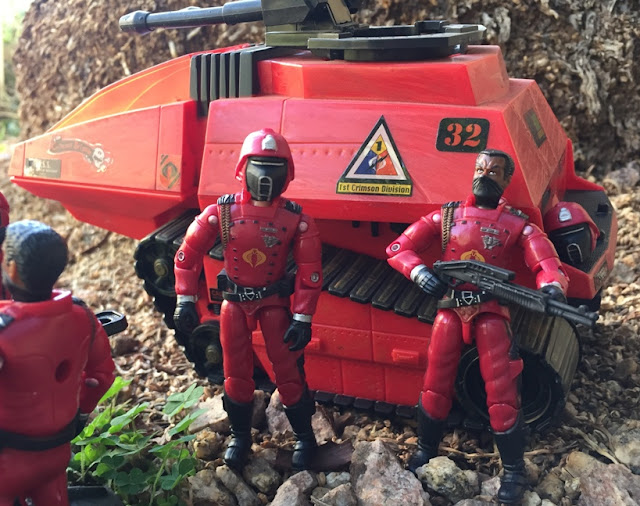 2004 Crimson Guard, 2005 Crimson Guard, Hiss Tank, Operation Crimson Sabotage, KB Toys Exclusive, Toys R Us Exclusive