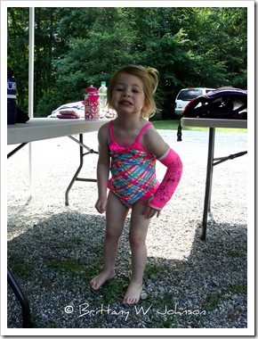 Ava in Cast