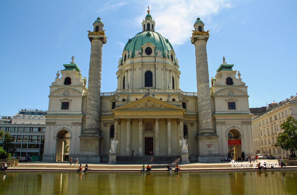 Iglesia de San Carlos Borromeo de Viena