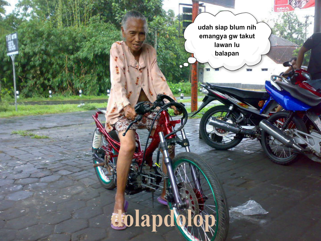 Kumpulan Foto Lucu Nenek Kantor Meme