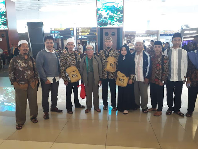 Bersama Jamaah Umrah Sebelum Pemberangkatan