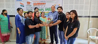 डब्ल्यूएचएलएफ ने की दिव्यांग बच्चों की मदद | #NayaSaberaNetwork