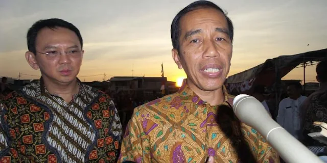 Presiden Joko Widodo dan Gubernur DKI Jakarta Basuki Tjahaja Purnama saat blusukan di kawasan Tanah Merah, Kamis (3/9/2015).