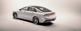 Rear 3/4 view of 2017 Lincoln MKZ