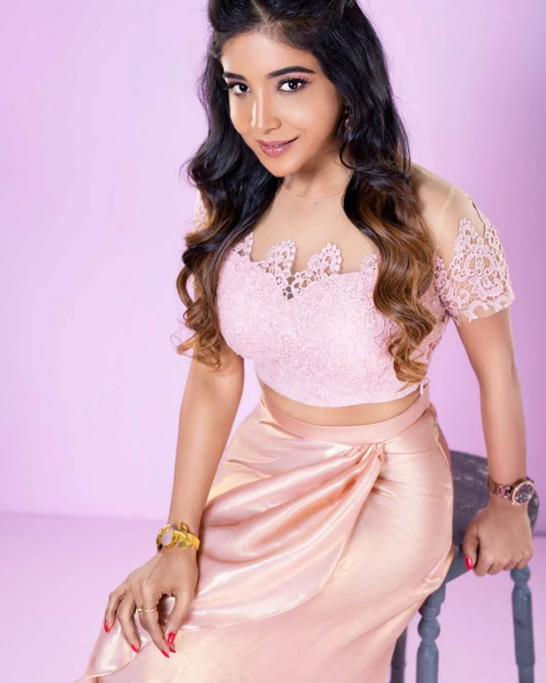 Sakshi-Agarwal-hot-saree-images-2021