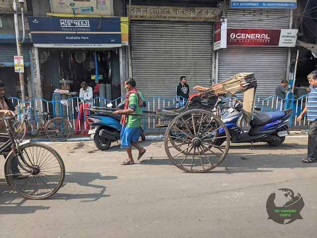 Hand-pulled rickshaw, Kolkata