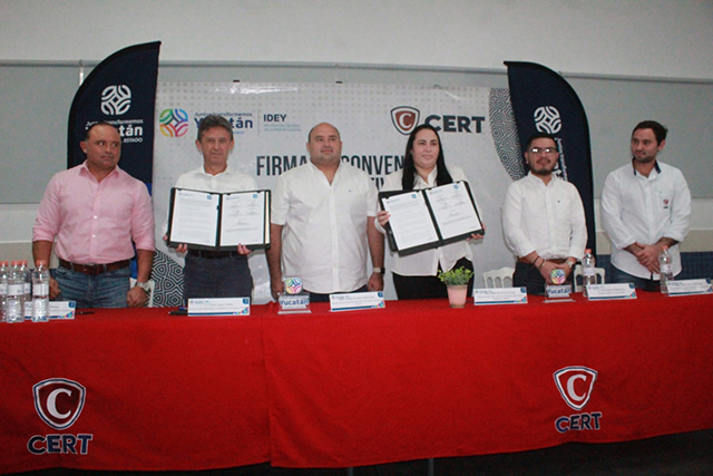 El Centro Escolar Rodríguez Tamayo firma convenio con el IDEY