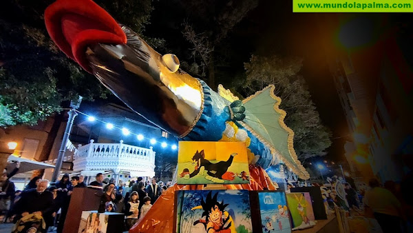 Santa Cruz de La Palma despidió a Doña Sardina entre llantos, música y baile para dar paso al fin de semana de piñata