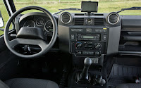 Land Rover Defender 2012 interieur