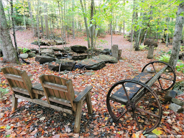 Zona Picnic en Lakeside Cedar Cabins en Maine 