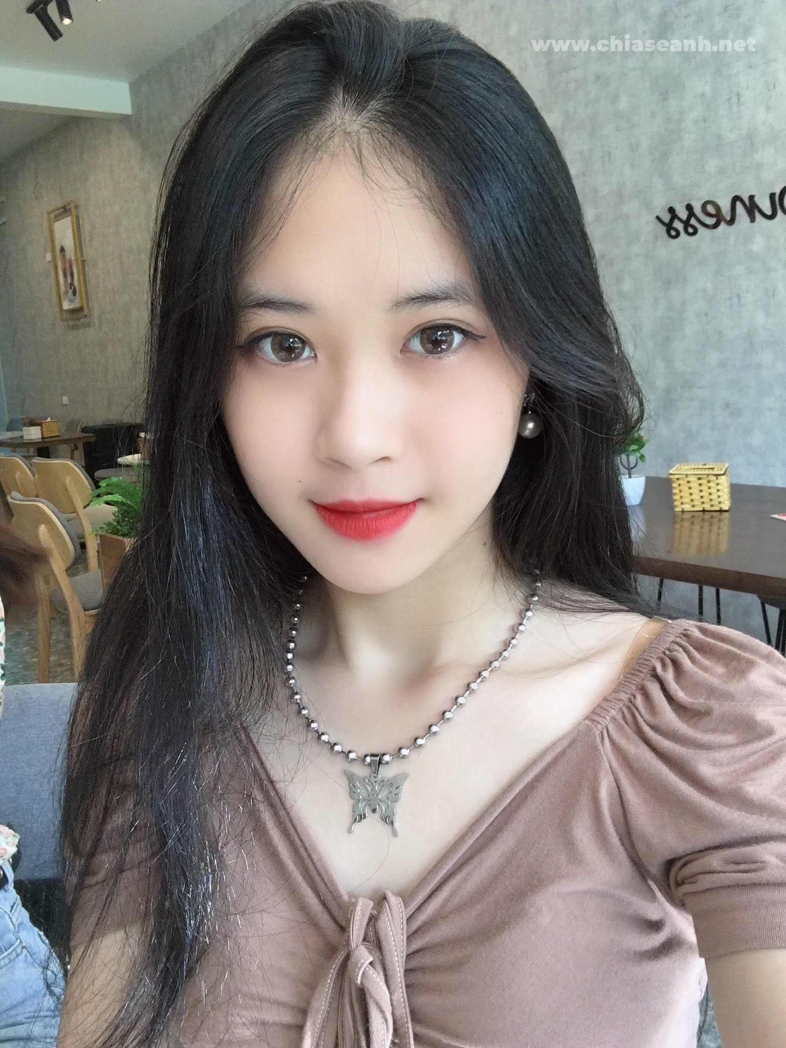 Hotgirl sân cỏ đốn tim cư dân mạng qua những nét ảnh 'siêu đáng yêu'