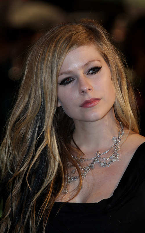  Avril Lavigne Singer 