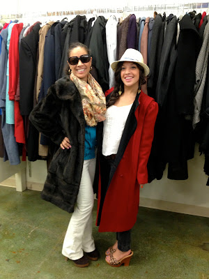 I'm in this big ass coat, I look incredible, Poppin' Tags in San Francisco Goodwill, Mamacita Liza - Thrifting Like a Boss