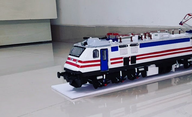 Indian aerodynamic locomotive