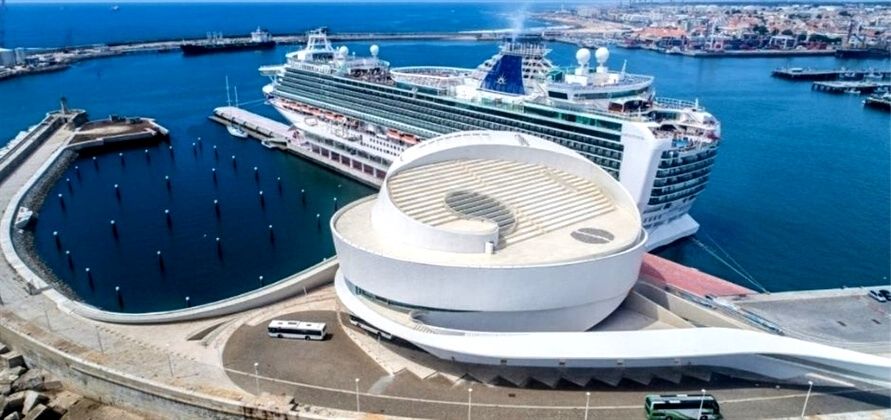 Porto Cruise reabre para cruzeiros com algumas restrições