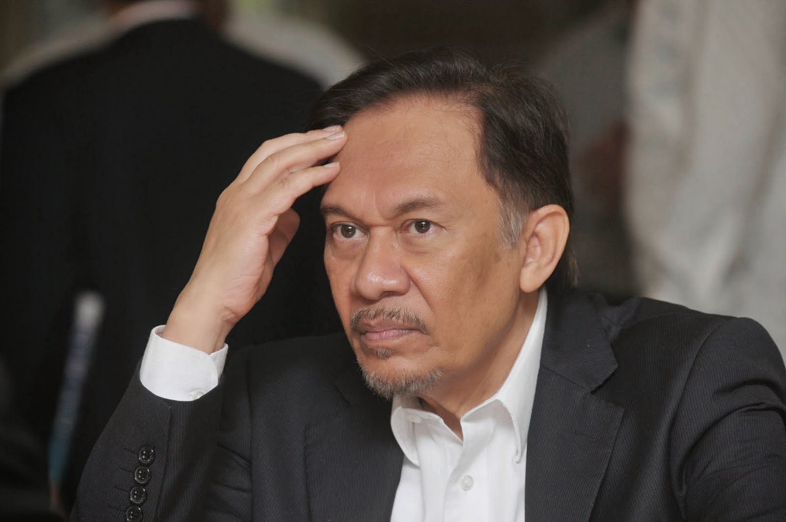 Anak Sungai Derhaka: Krisis Air di Selangor pun salah Anwar Ibrahim jugak??