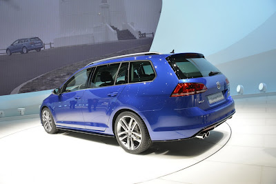 VW Golf Variant R-Line