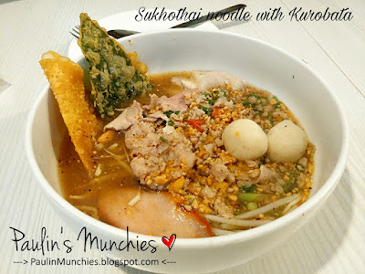 Paulin's Muchies - Bangkok: Hung Sen at Central World Plaza - Sukhothai noodle with Kurobata