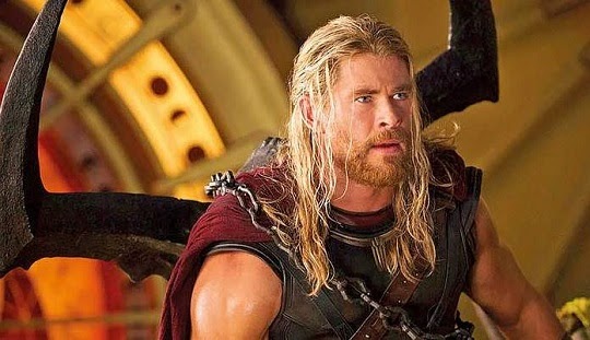 Universo Marvel 616: Dublê de Chris Hemsworth fala que está difícil  acompanhá-lo em Thor: Amor e Trovão