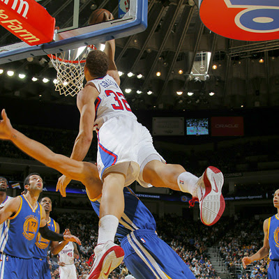 Blake Griffin contra los Warriors