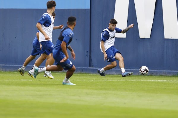 Málaga, 22 profesionales entrenaron hoy