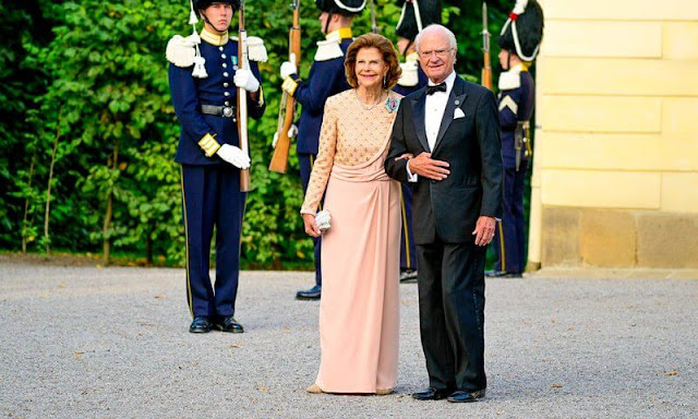 Princess Mary in Lasse Spangenberg gown, Estelle in H&M dress, Sofia in Lars Wallin gown. Princess Madeleine in Valentino