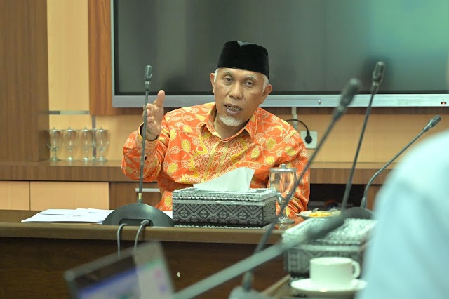 Jika Memenangkan Laga Semi Final Porwil Sumatera XI 2023 Sore Ini, Gubernur Mahyeldi Janjikan Bonus untuk Pemain