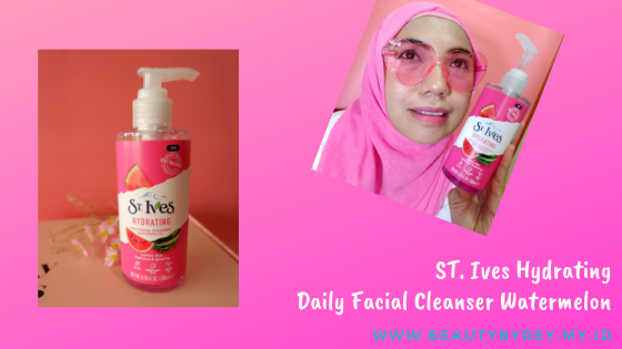 ST. Ives Hydrating Daily Facial Cleanser Watermelon