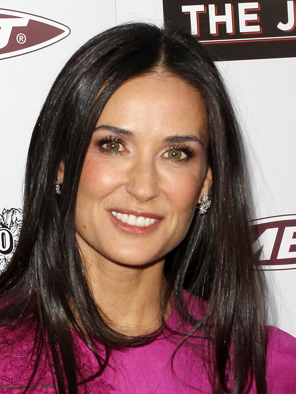 Hot Photos Celebrity Demi  Moore  Hairstyle